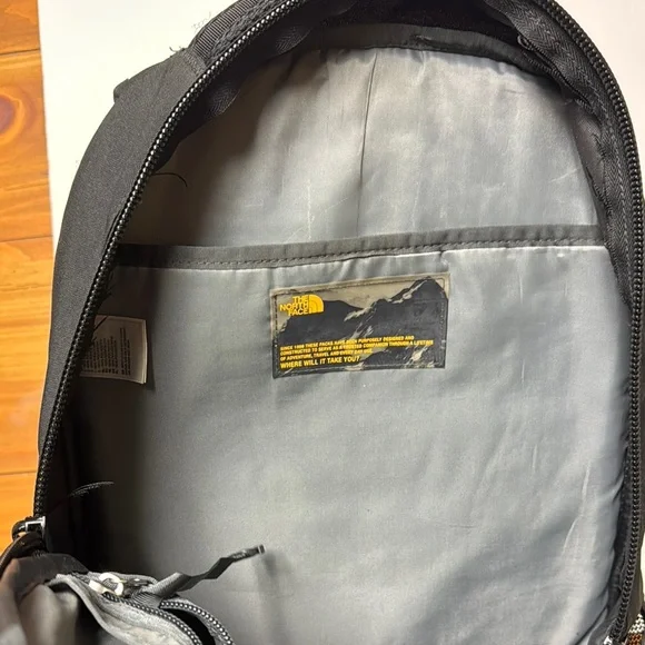 North Face Jester Unisex Nylon Backpack Black - Picture 5 of 8